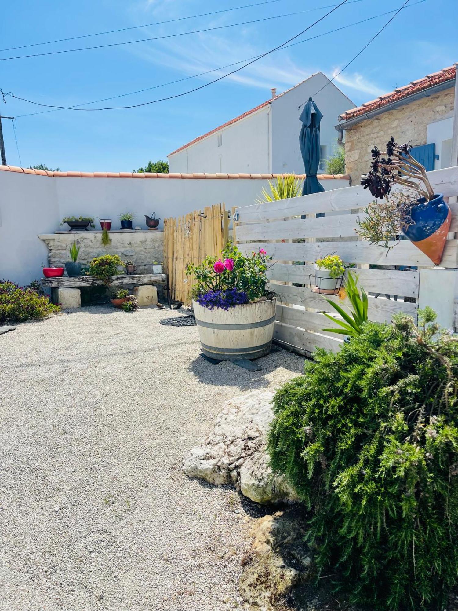 Clos Des Aigrettes -6 Gites De Charme Et Confort A 30M Du Port De La Cotinière Εξωτερικό φωτογραφία